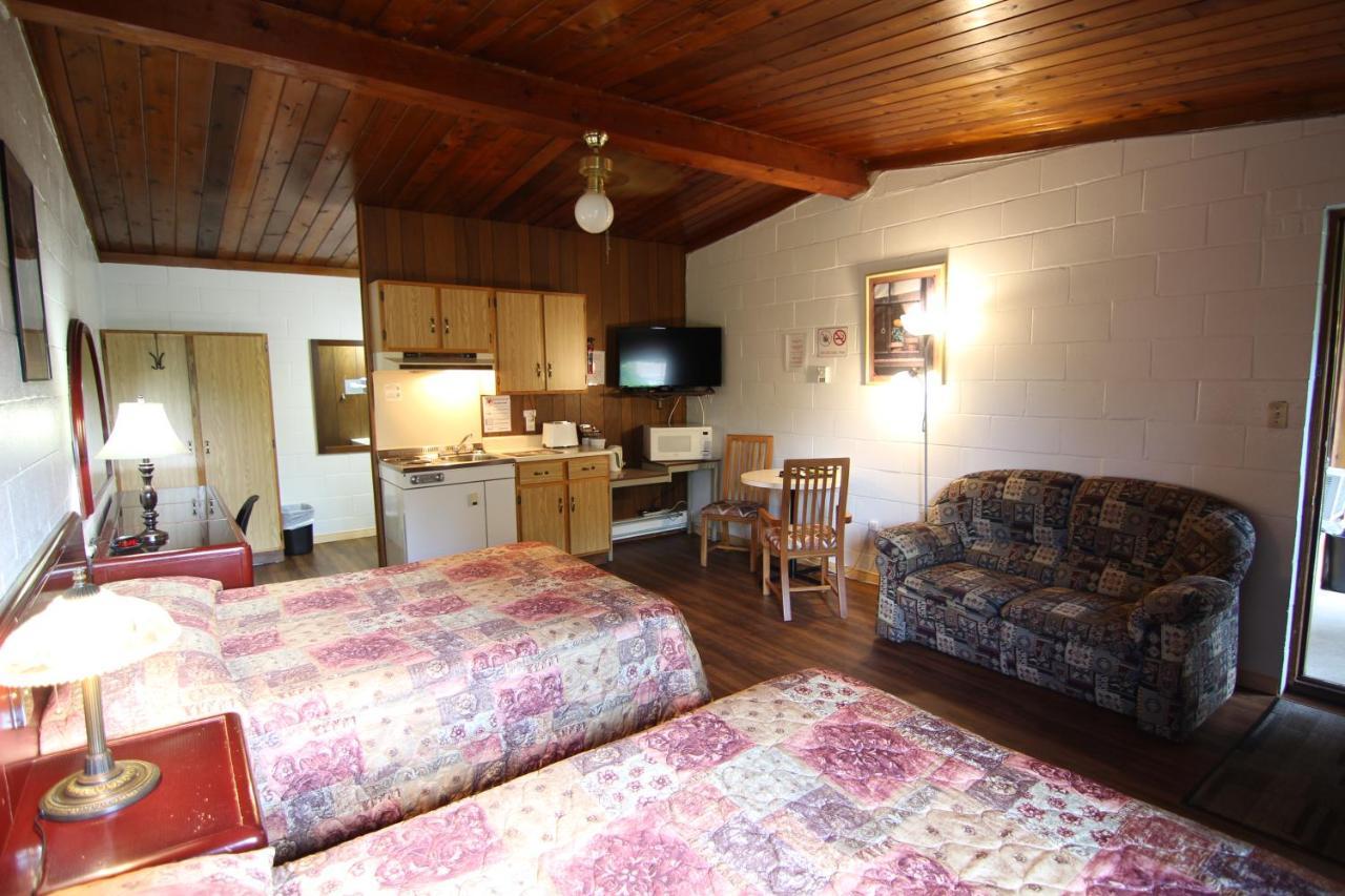 Motel Lennoxville Sherbrooke Eksteriør bilde