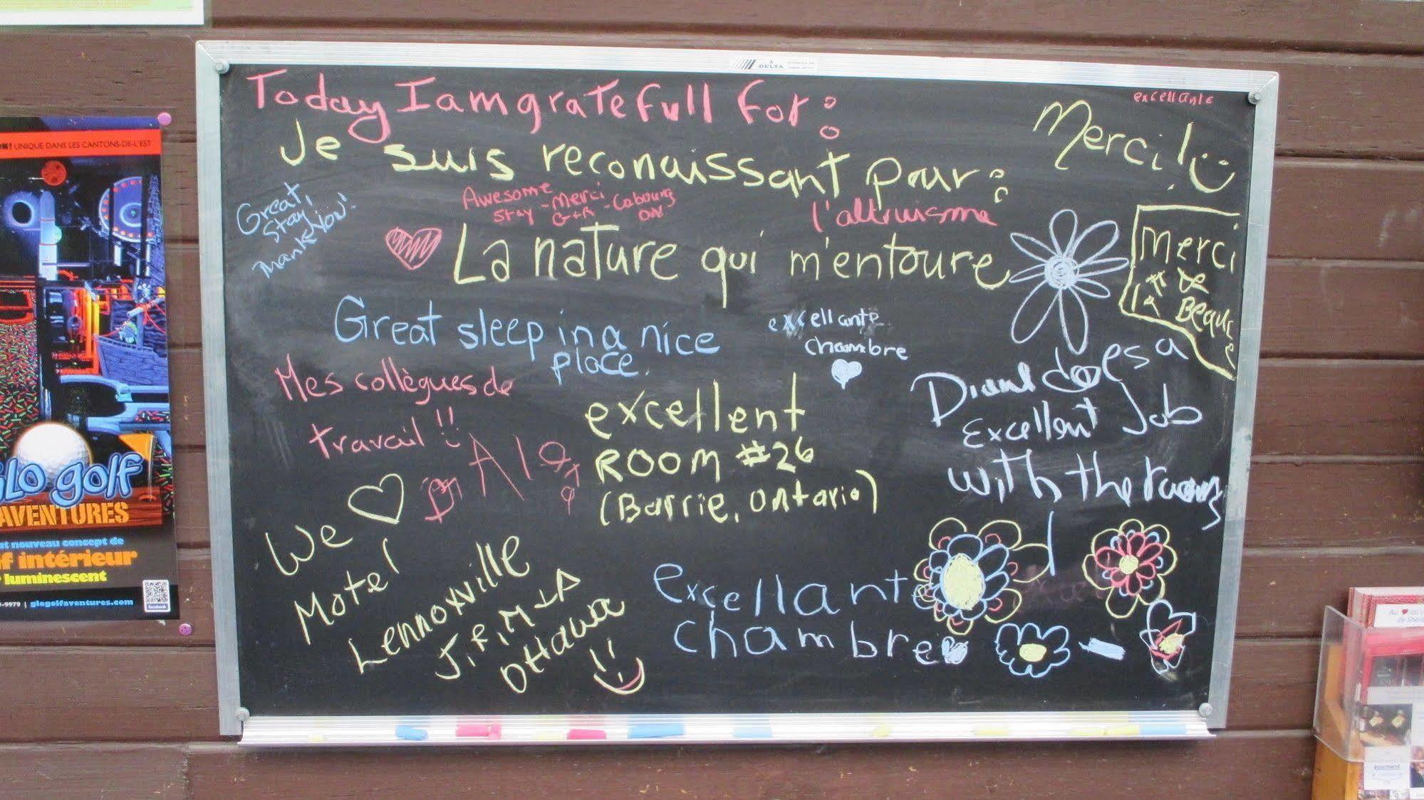 Motel Lennoxville Sherbrooke Eksteriør bilde